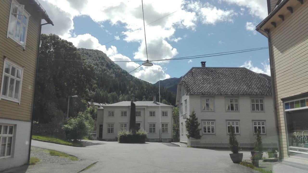Rongahuset Bnb Evanger ภายนอก รูปภาพ