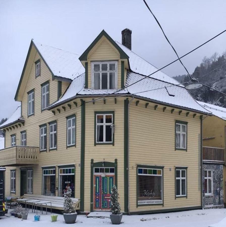 Rongahuset Bnb Evanger ภายนอก รูปภาพ