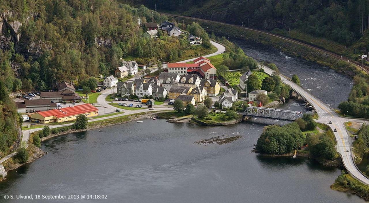 Rongahuset Bnb Evanger ภายนอก รูปภาพ